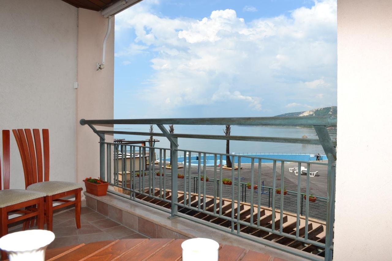 Port Balchik Apartment Exterior foto